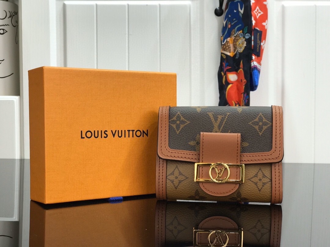 LV DAUPHINE COMPACT wallet M68725