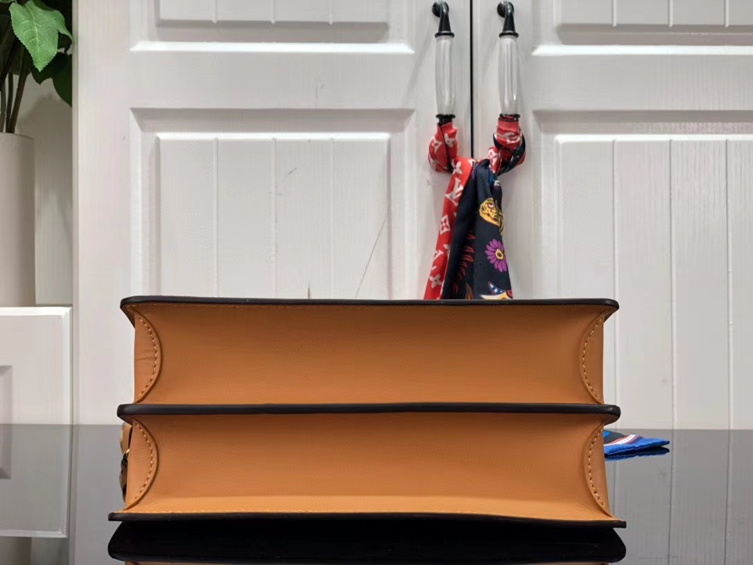 LV DAUPHINE MM M59483