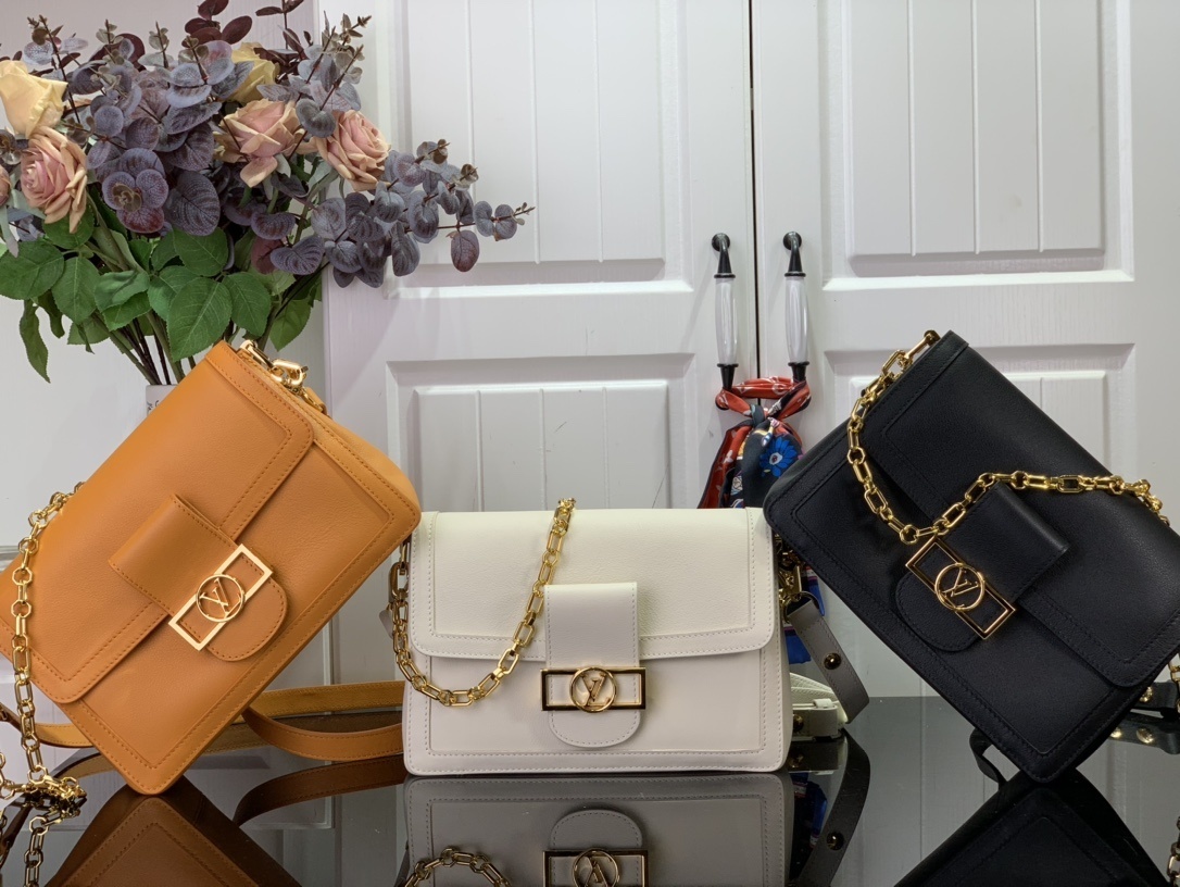 LV DAUPHINE SOFT M25209