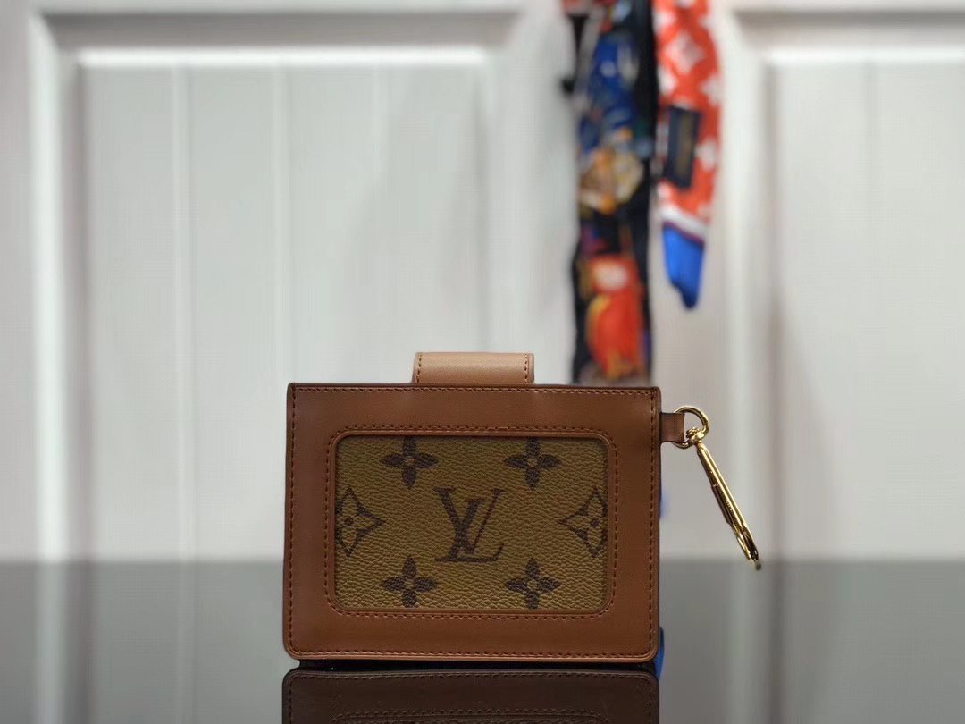LV DAUPHINE wallet M68751