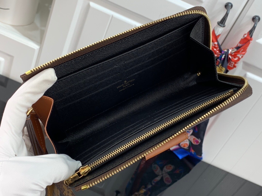 LV DAUPHINE wallet M69162 