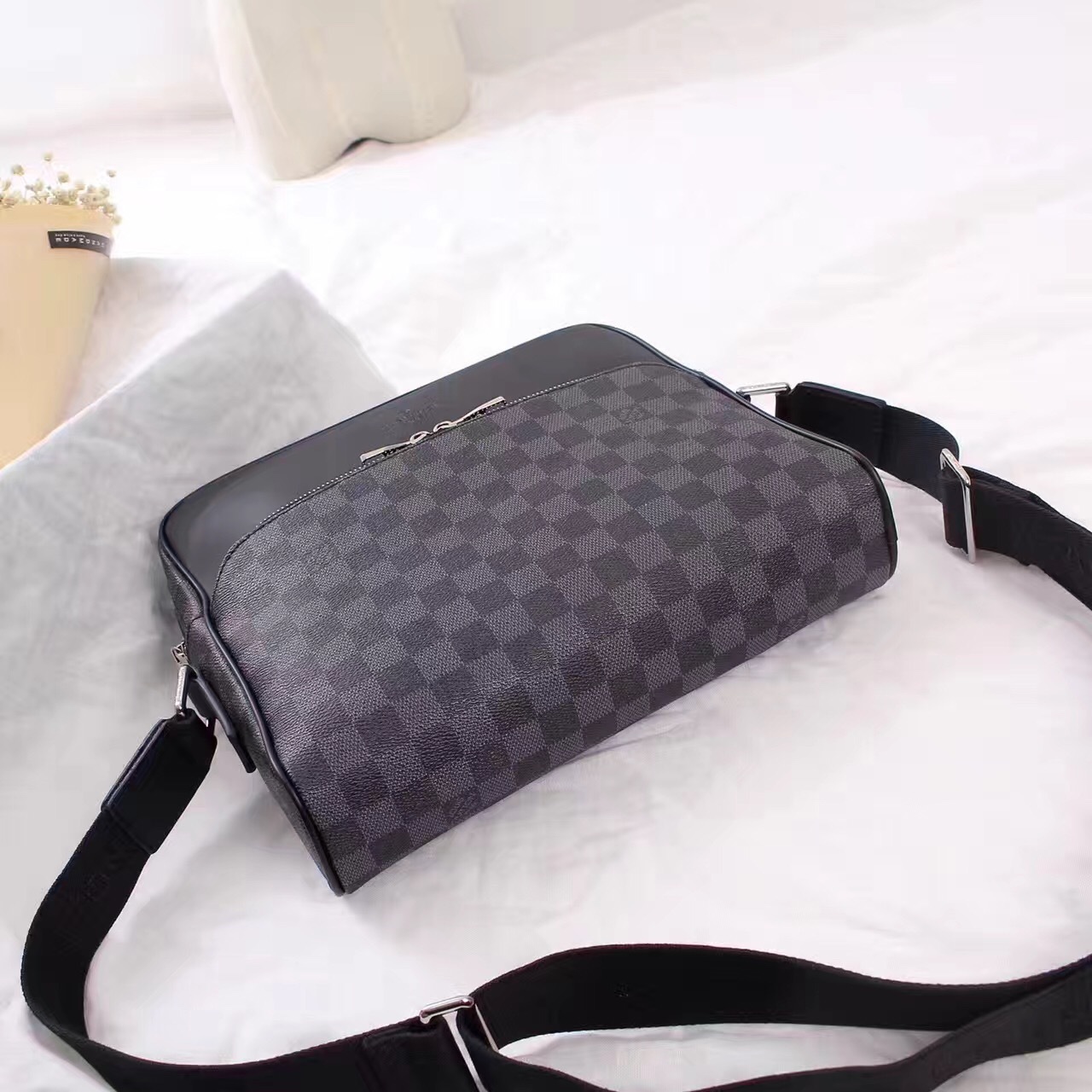 LV DAYTON Bag N41408