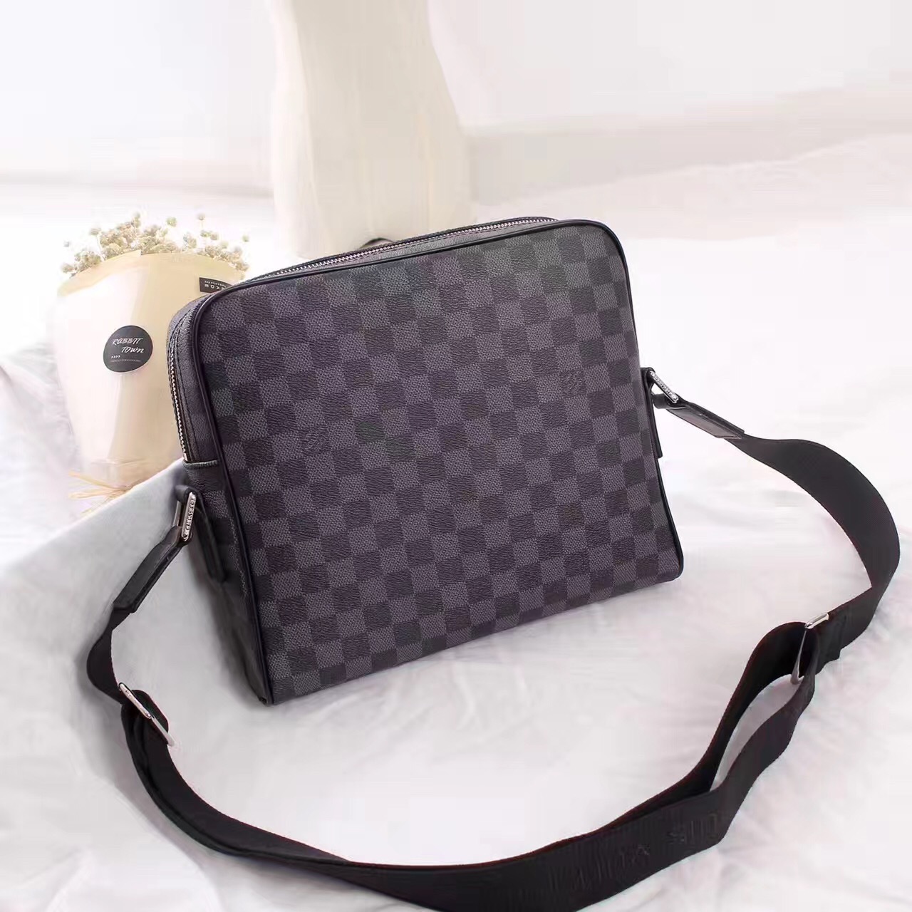 LV DAYTON Bag N41408