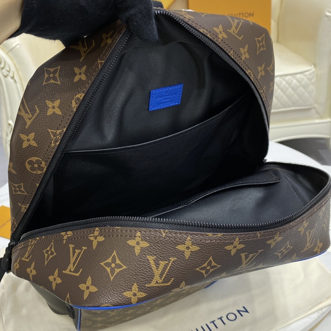 LV DEAN BACKPACK M45335