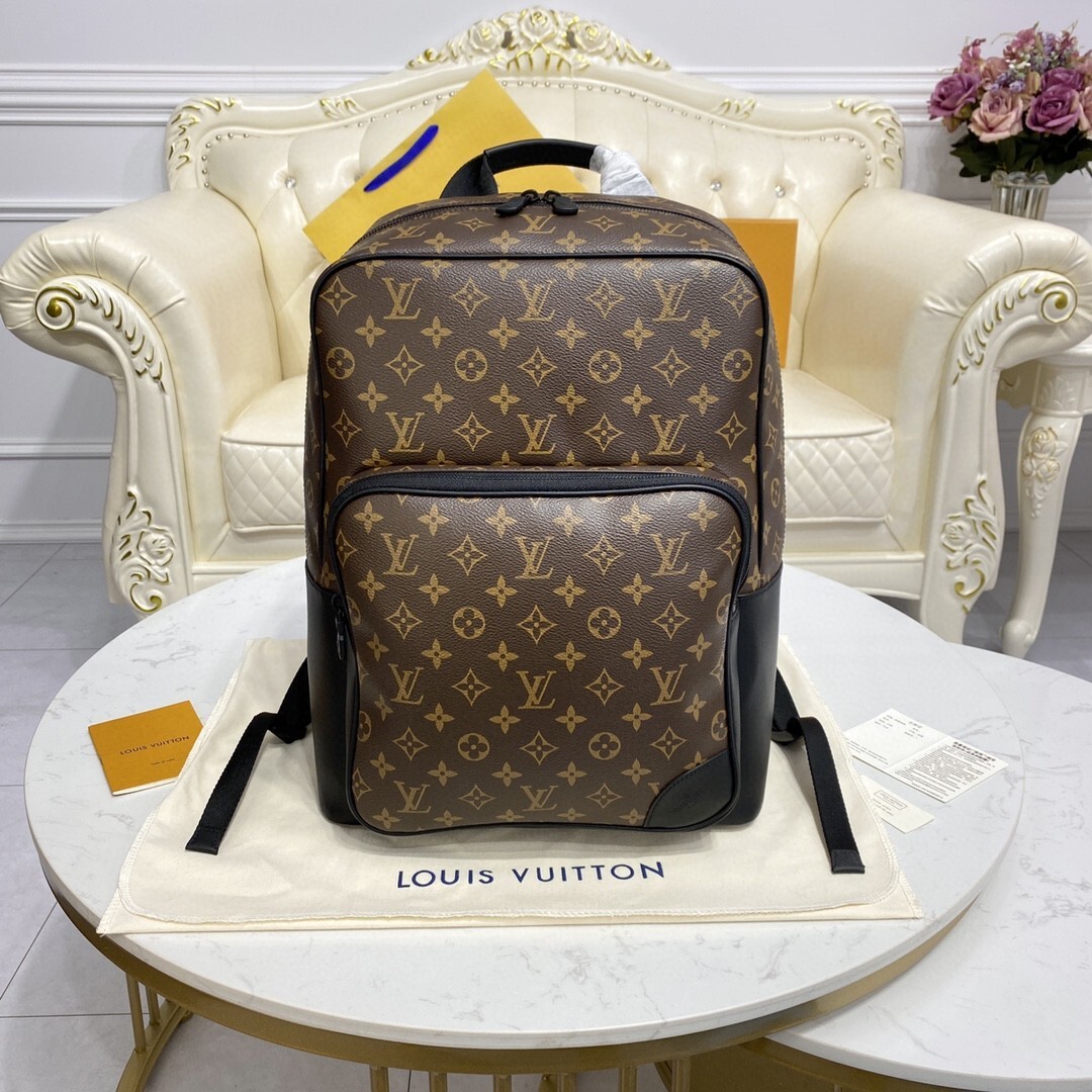 LV DEAN BACKPACK M45335