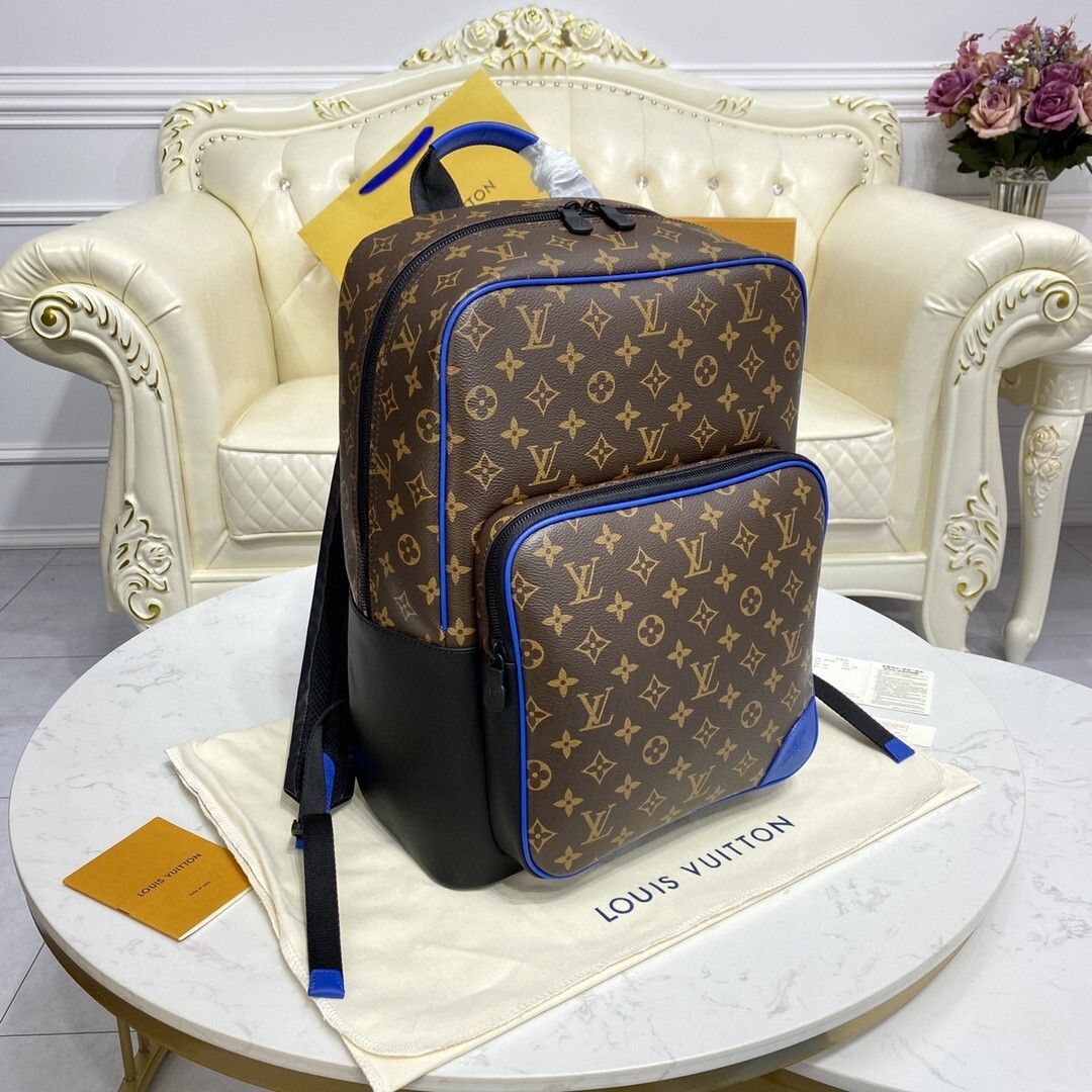 LV DEAN BACKPACK M45335