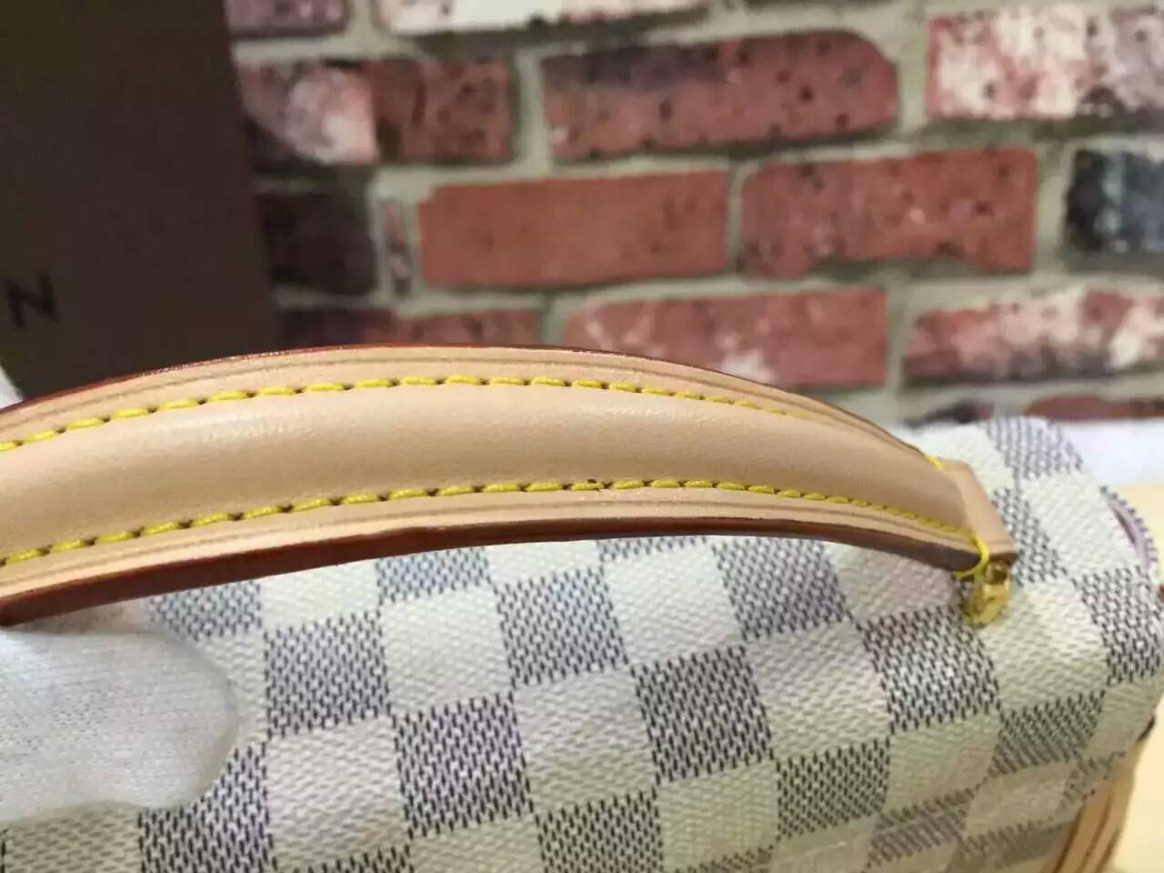 LV Diane m15049