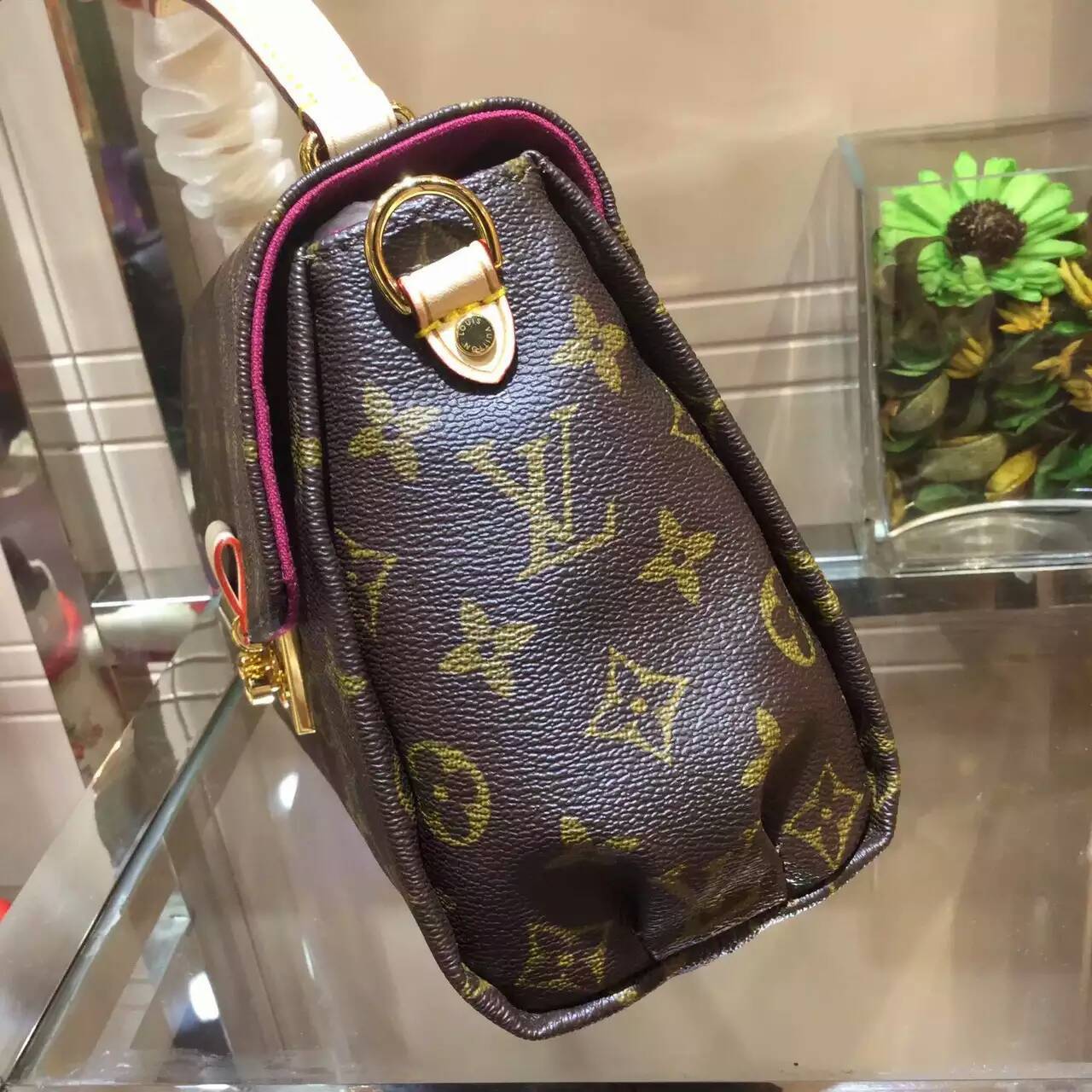 LV Diane m15049