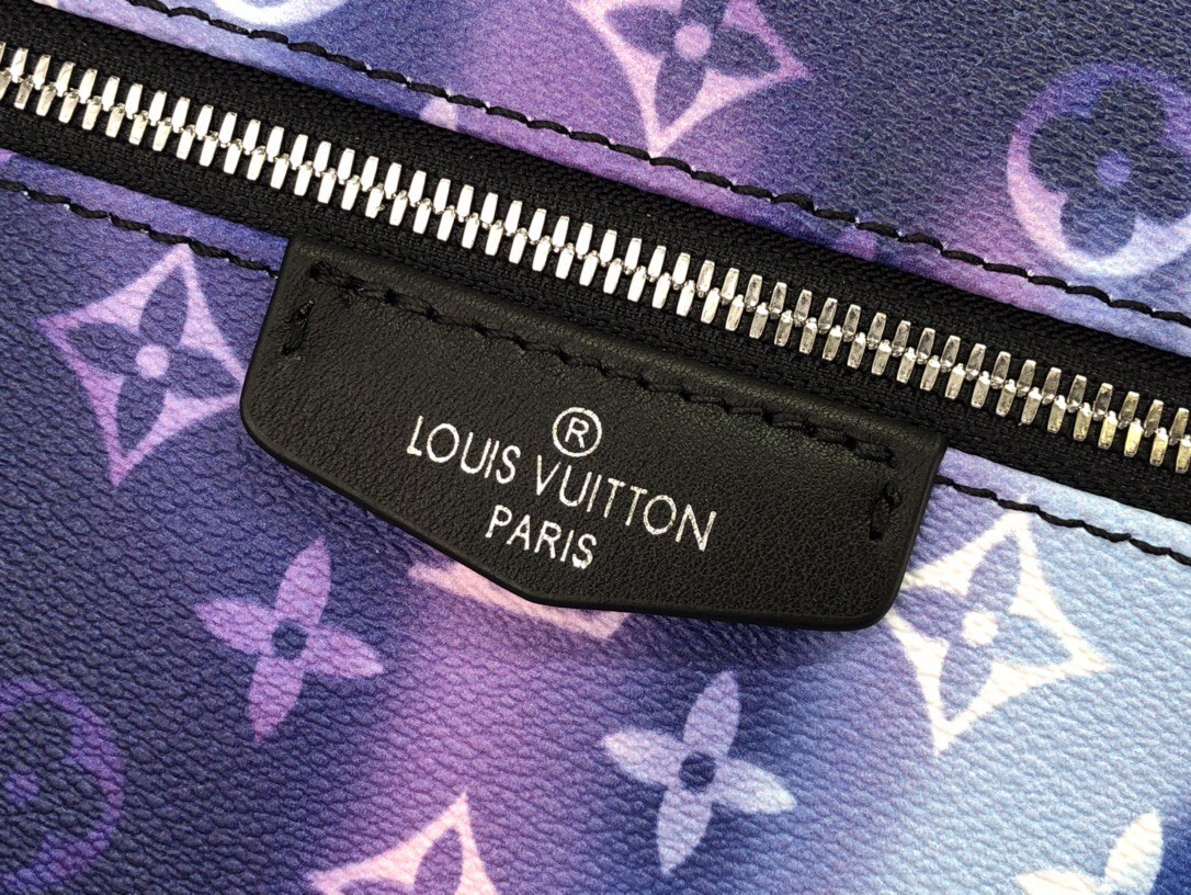 LV DISCOVERY BACKPACK M45760JG