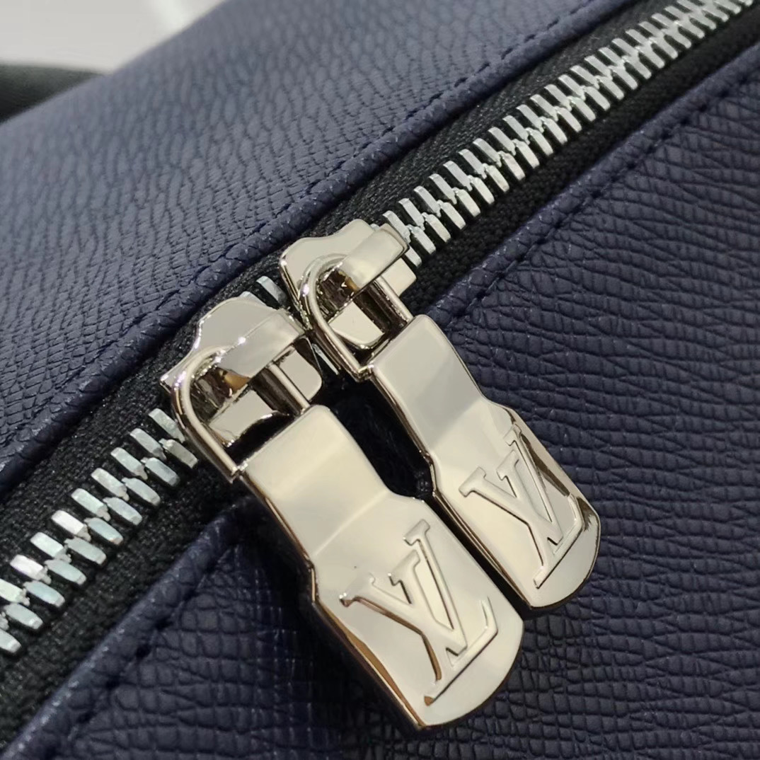 LV DISCOVERY BACKPACK PM M30359