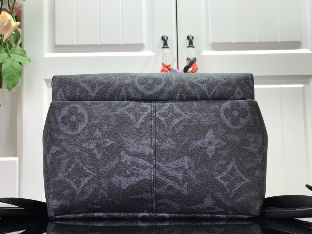 LV DISCOVERY BACKPACK PM M57274 