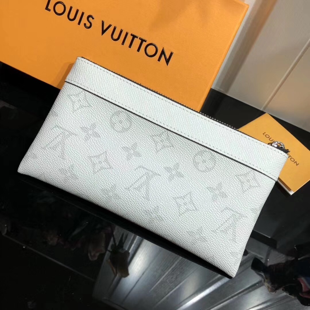 LV DISCOVERY POCHETTE PM M44323 