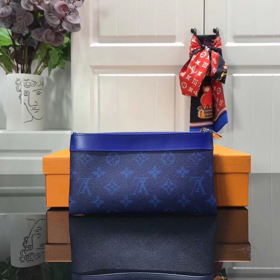 LV DISCOVERY POCHETTE PM M44323 