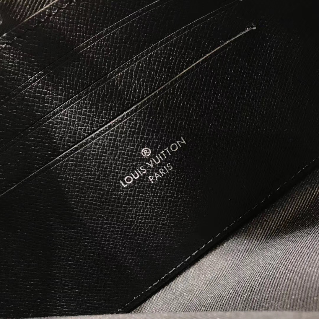 LV DISCOVERY POCHETTE PM M44323 