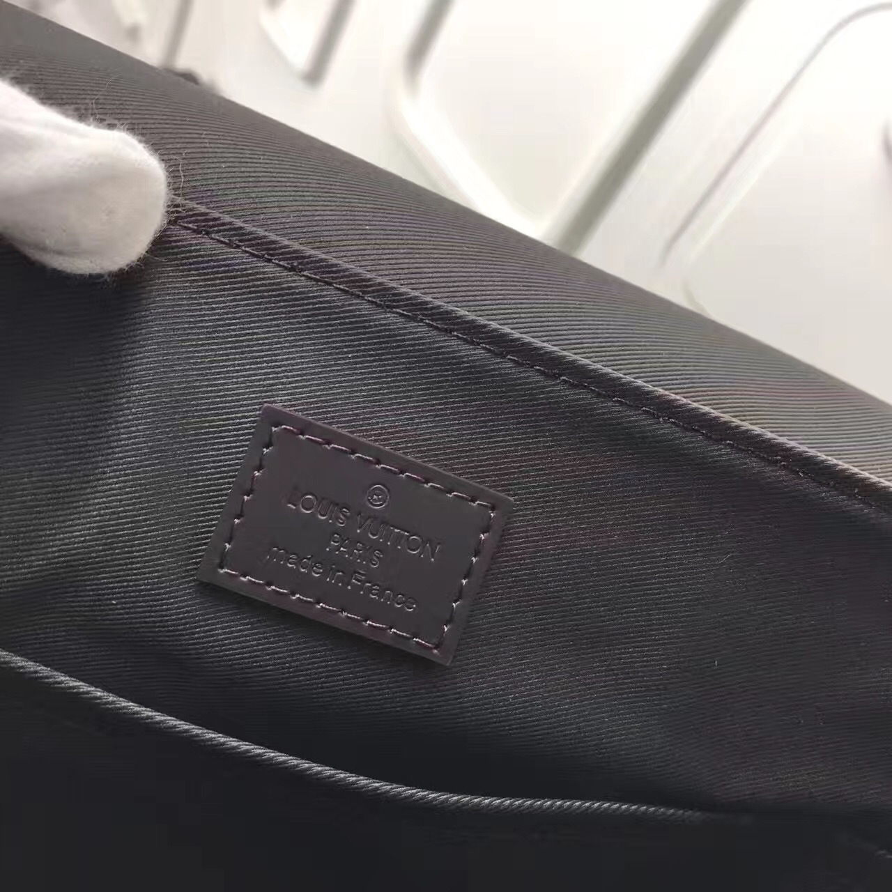 LV District Bag N41031