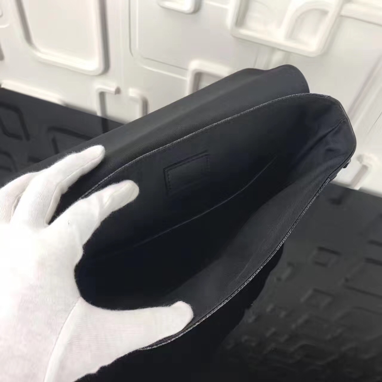 LV District Bag N41031