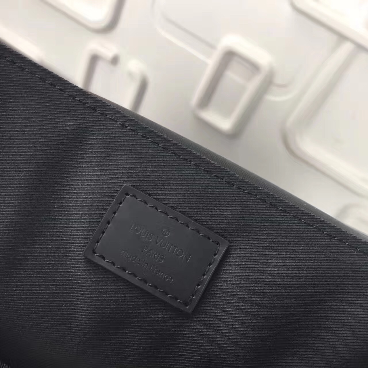 LV District Bag N41031