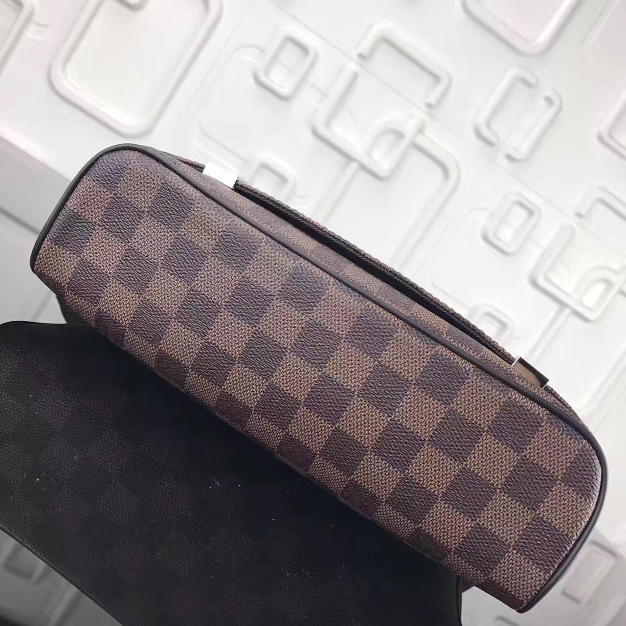 LV District Bag N41031