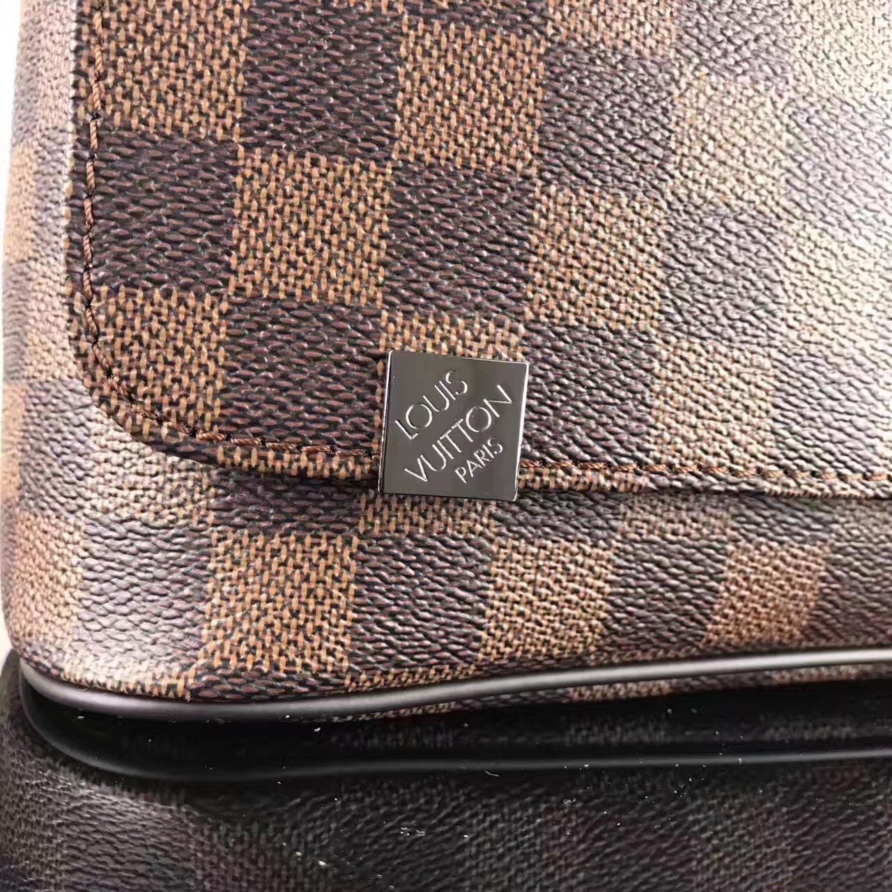 LV District Bag N41031