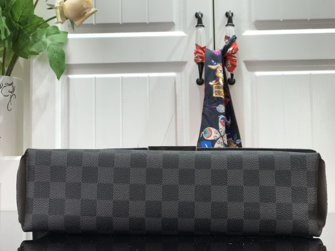 LV DISTRICT MM N40350