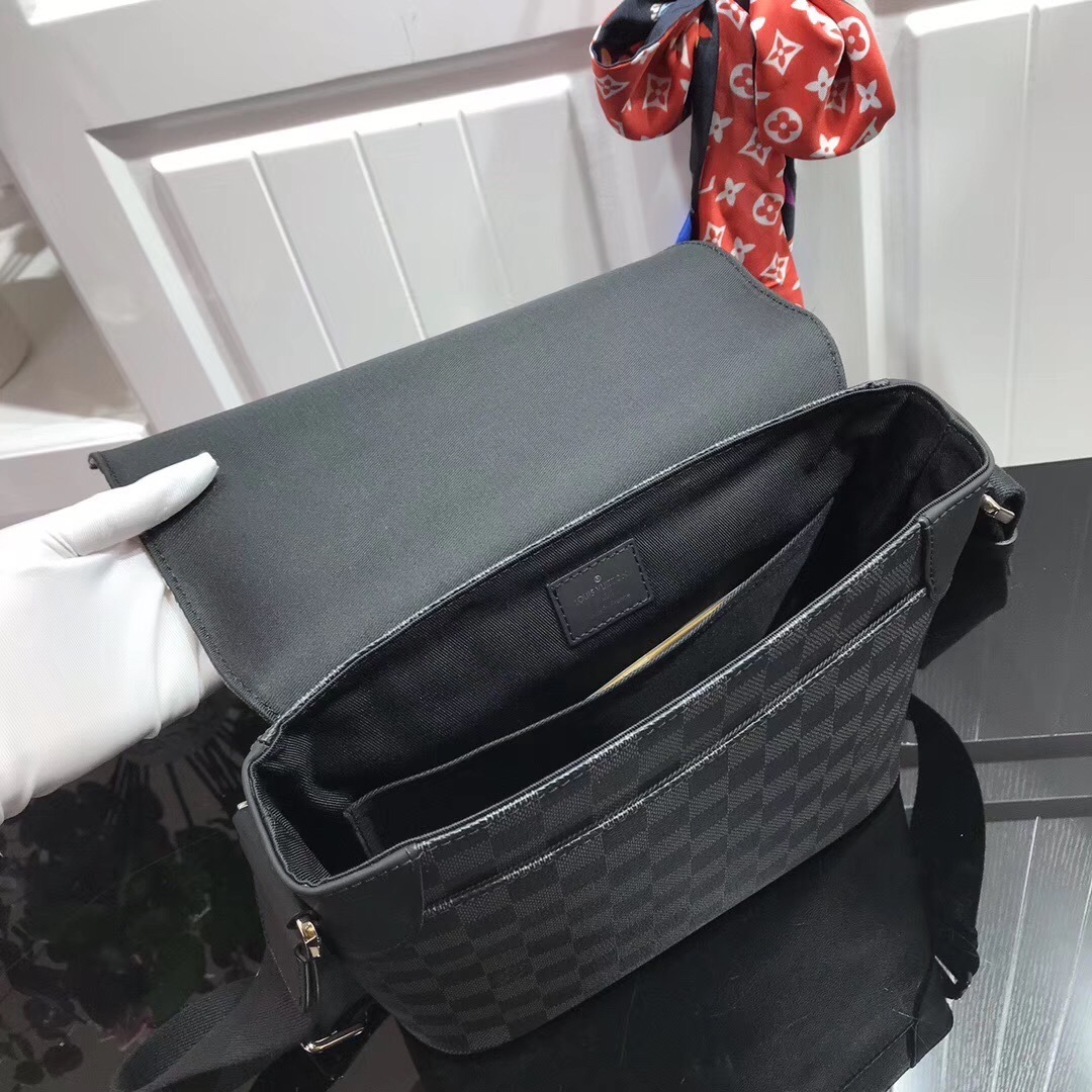 LV DISTRICT PM N41028DT