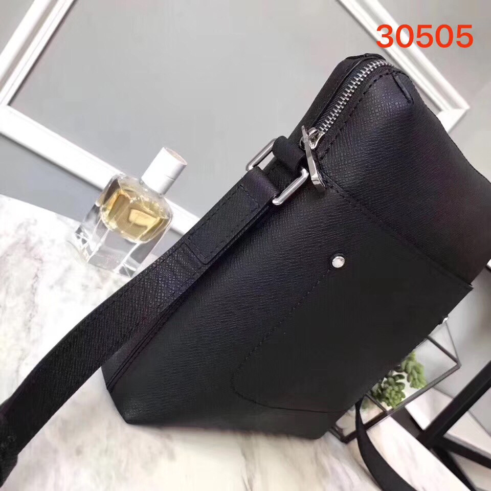 LV DISTRICT POCHETTE M30505