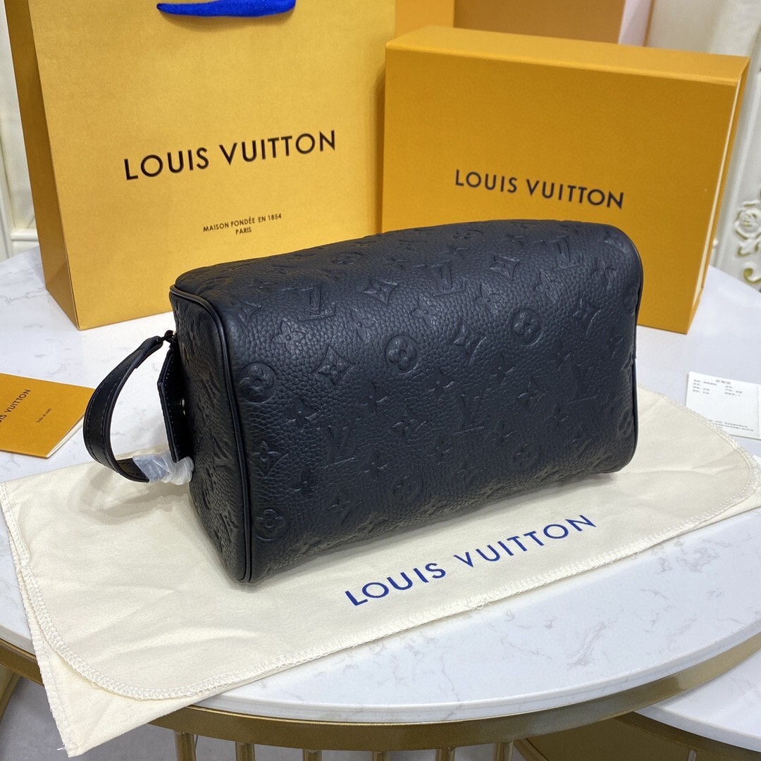 LV DOPP KIT M59478
