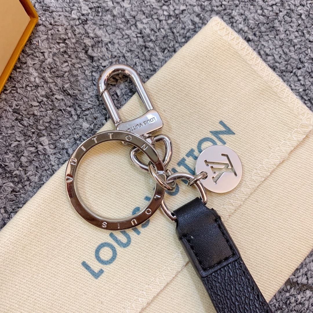LV DRAGONNE BAG CHARM & KEY HOLDER M61950