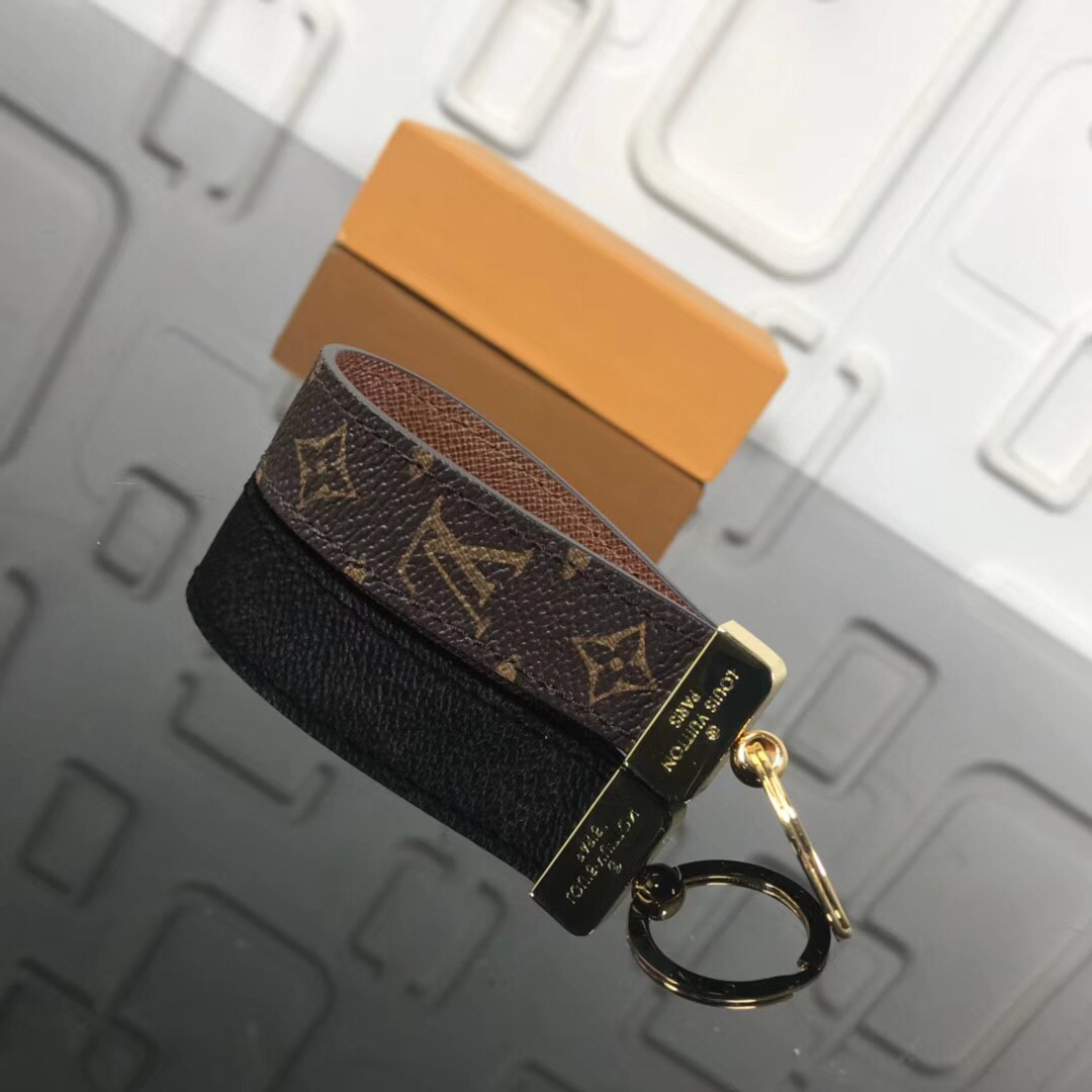 LV DRAGONNE Key Chain M62251