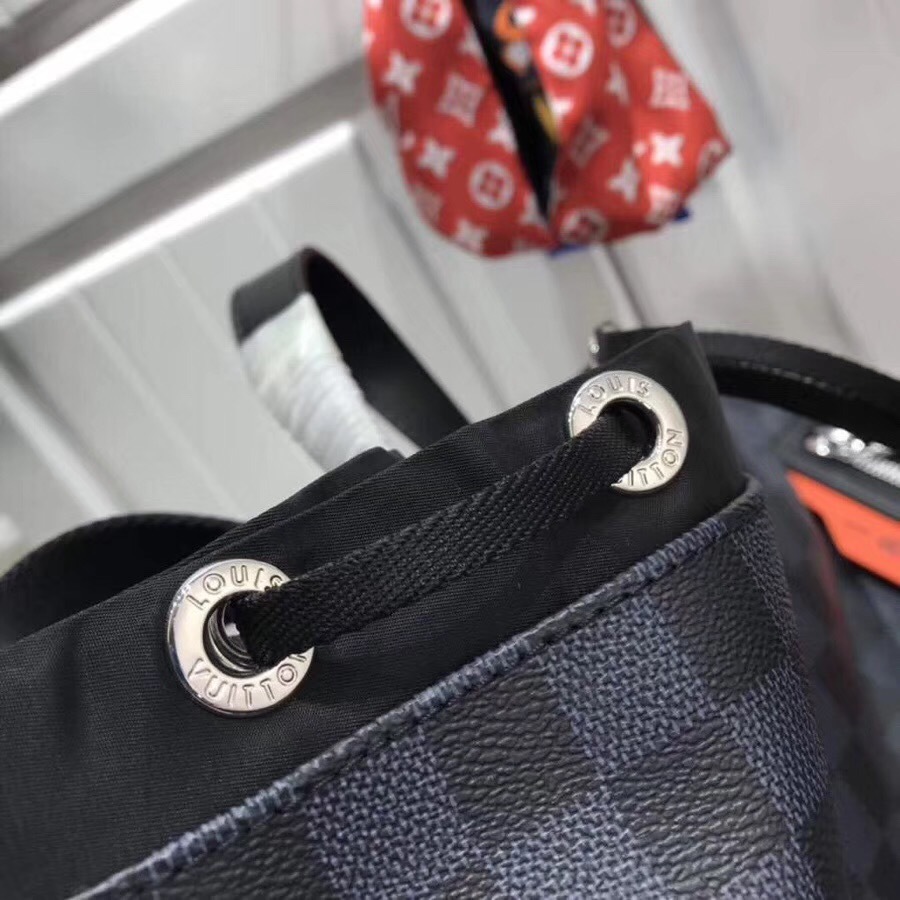 LV DRAWSTRING BACKPACK N40170