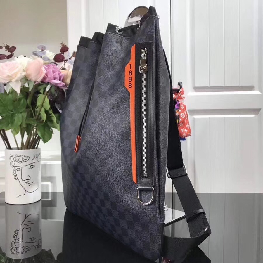 LV DRAWSTRING BACKPACK N40170