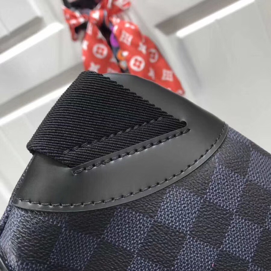 LV DRAWSTRING BACKPACK N40170