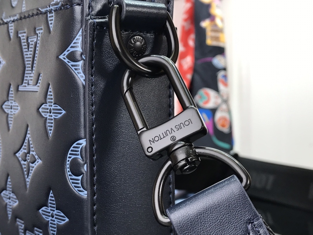 LV DUO MESSENGER M45730