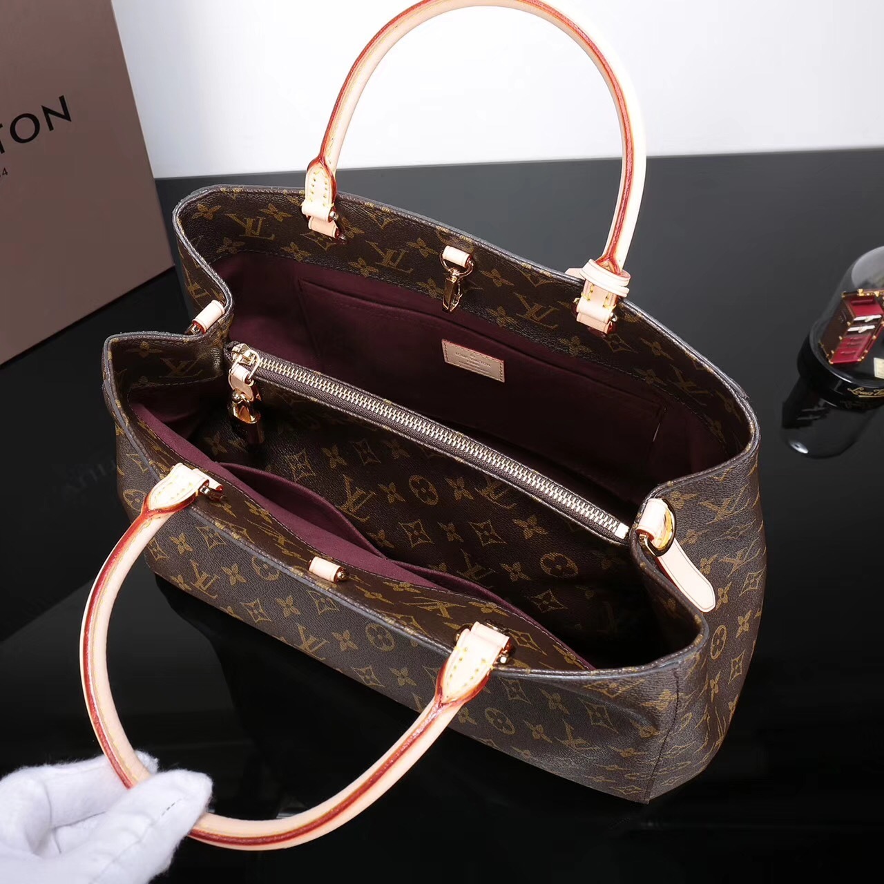 LV DUST BAG TOTE m15235