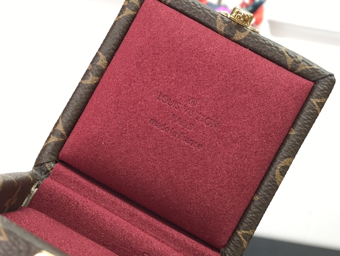LV ECRIN DECLARATION M21010