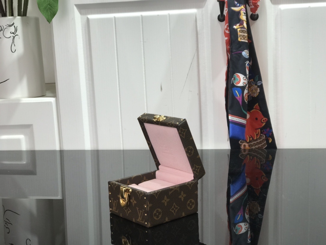 LV ECRIN DECLARATION M21010