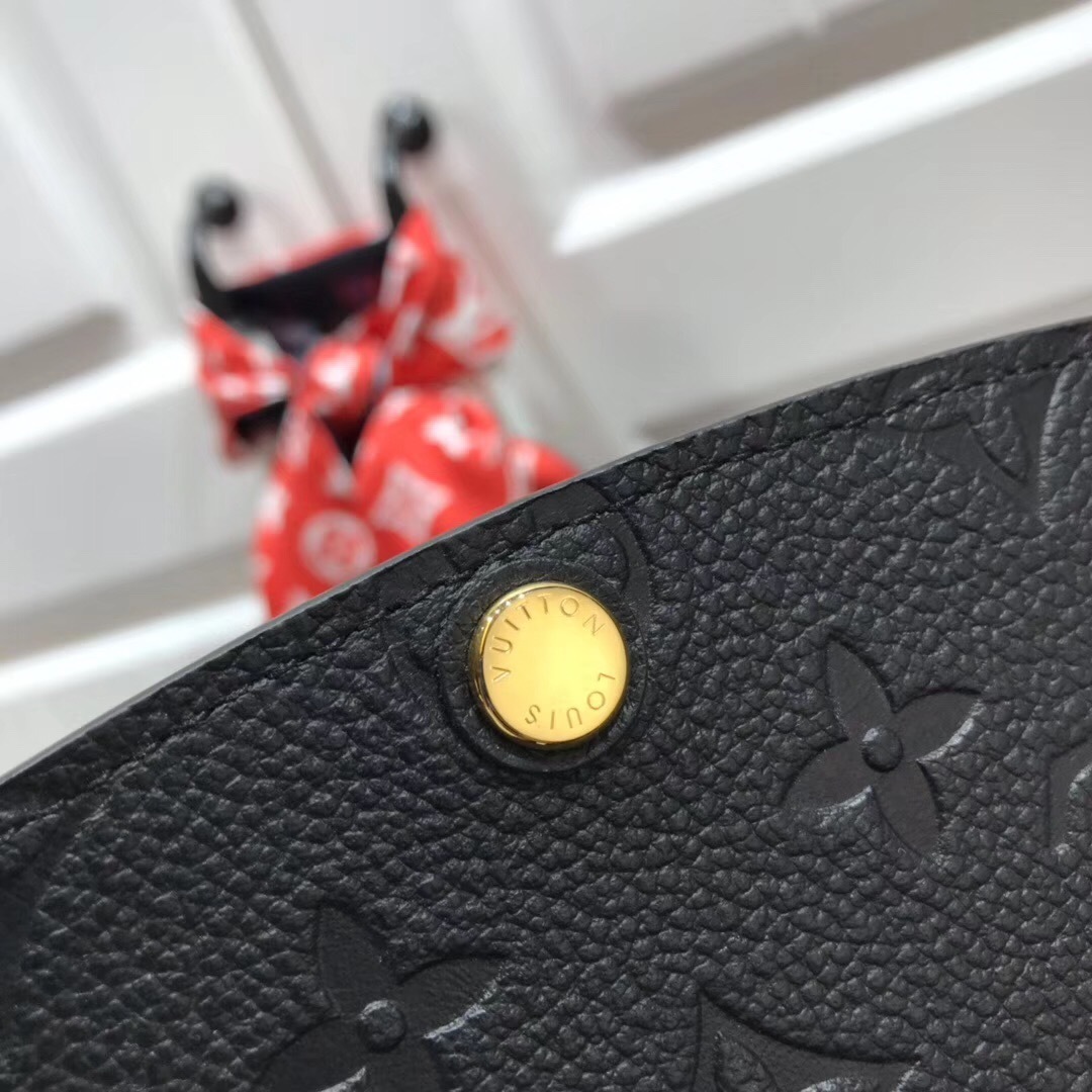LV EMILIE wallet M62369