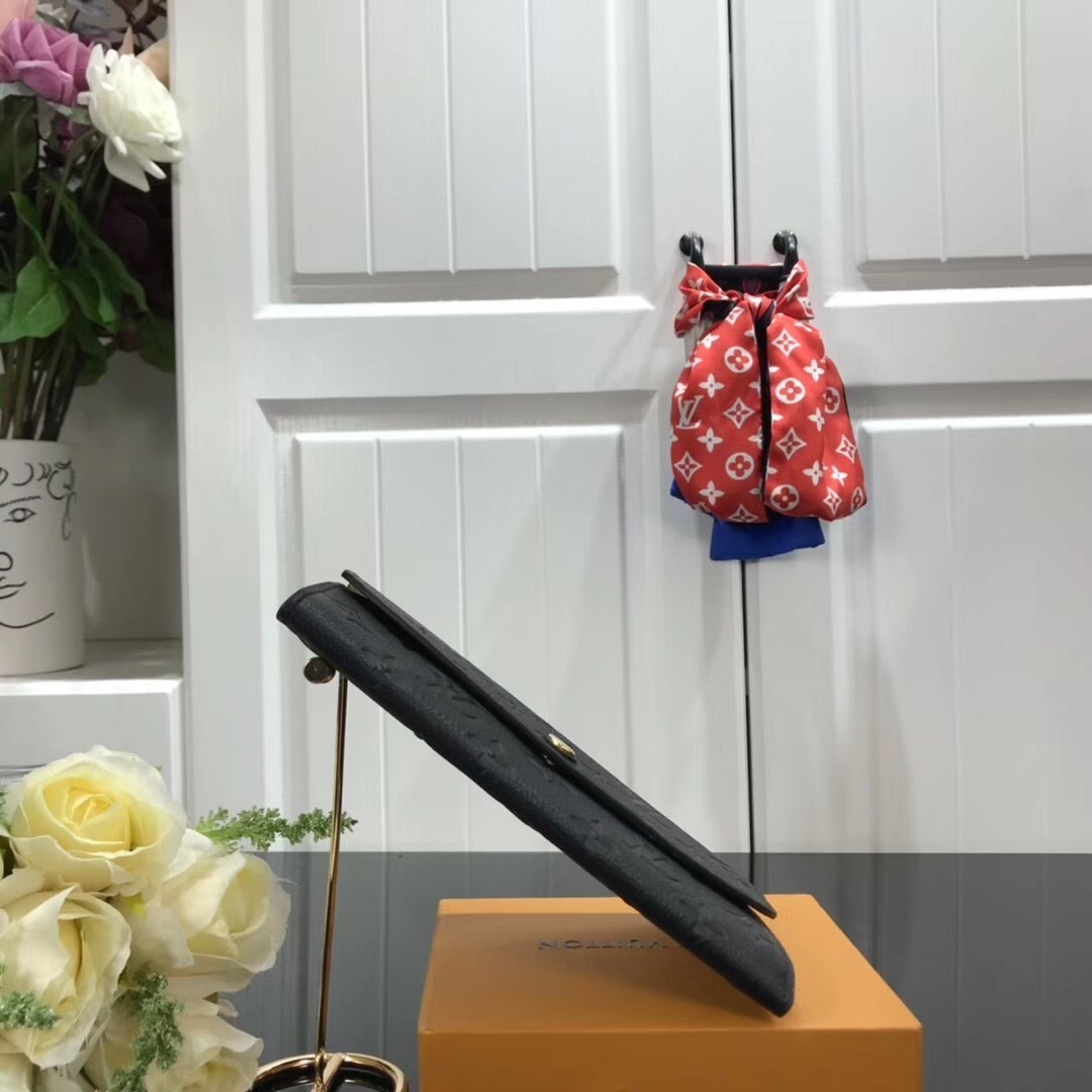 LV EMILIE wallet M62369