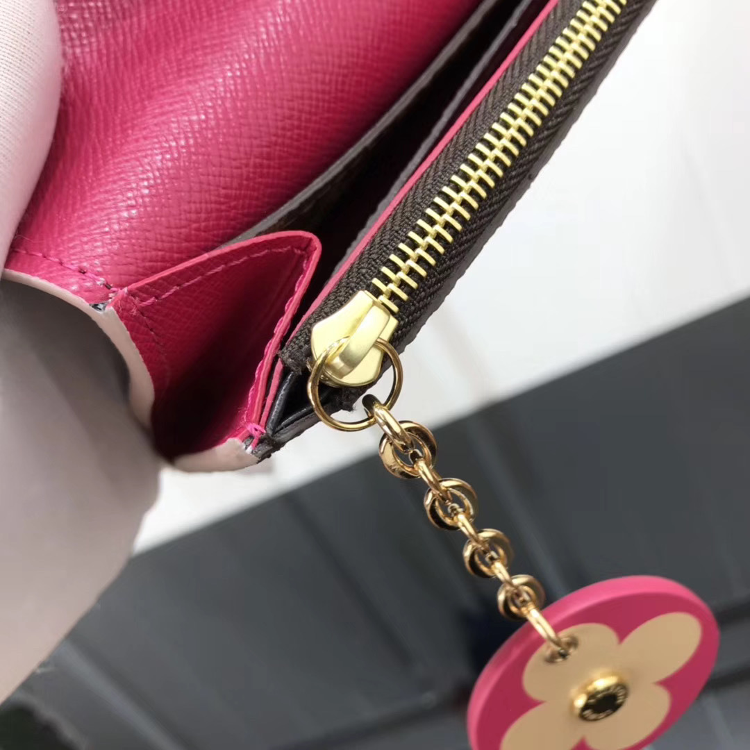LV EMILIE wallet M68331