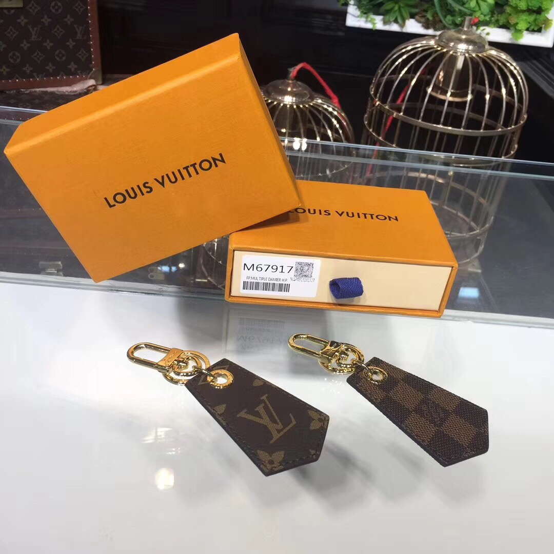 LV ENCHAPPES Key Chain M67917