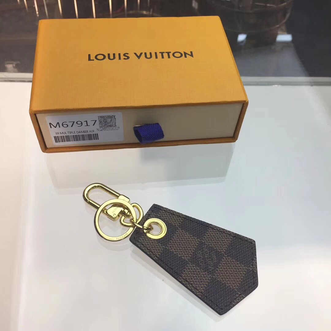 LV ENCHAPPES Key Chain M67917