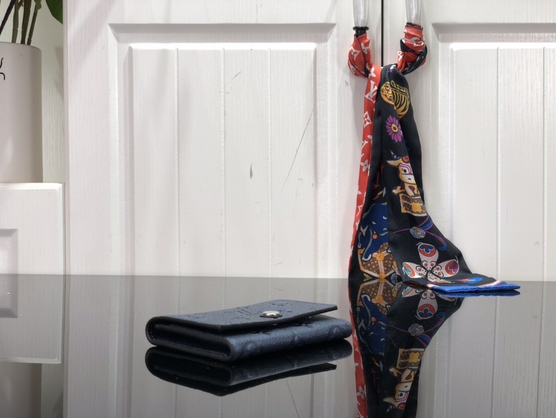 LV ENVELOPPE CARTE DE VISITE M80944 