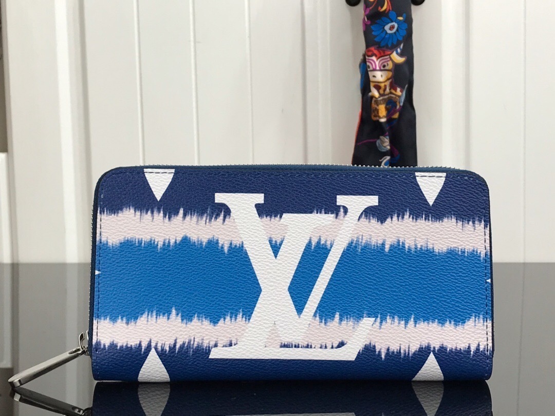 LV ESCALE ZIPPY wallet M69110