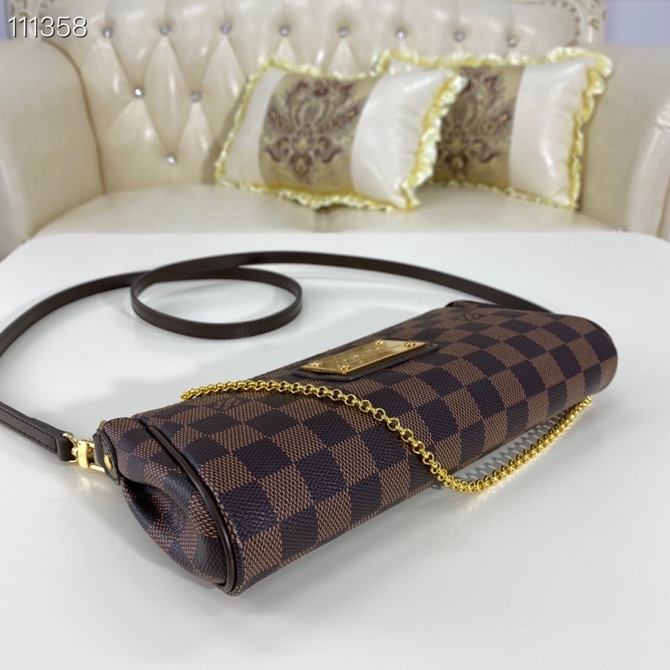 LV EVA BAG M95567 