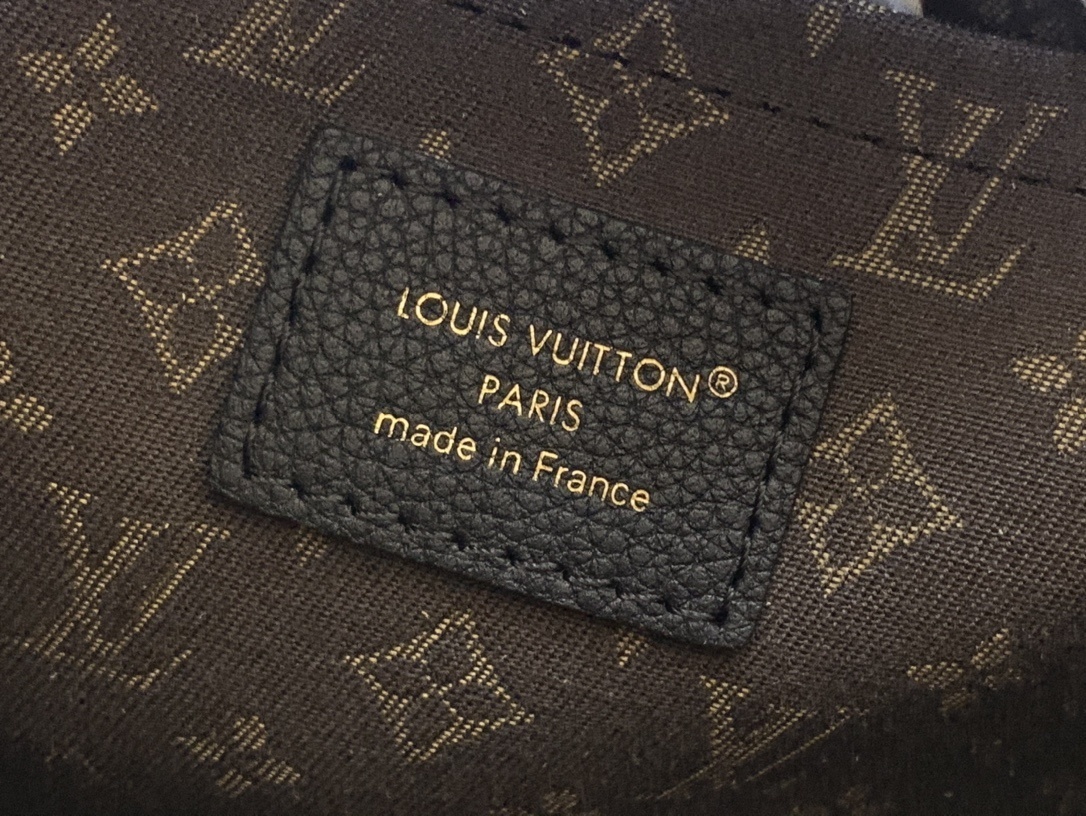 LV EXPRESS m26358