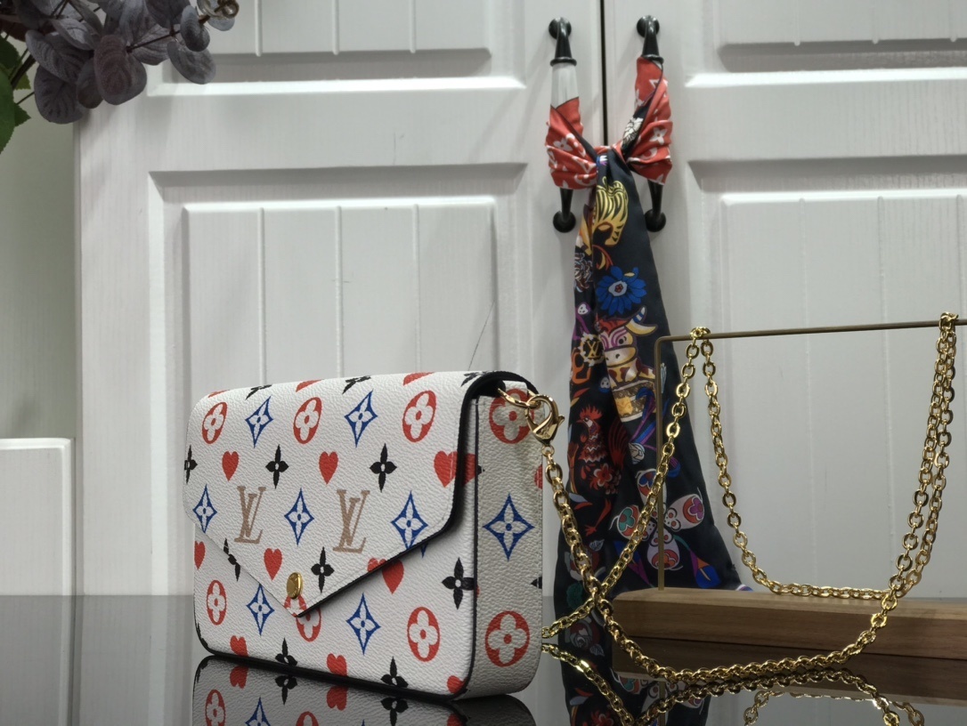 LV FELICIE POCHETTE M61276BC