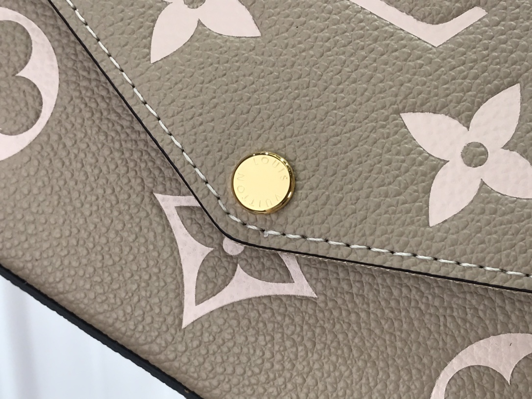 LV FELICIE POCHETTE M69977 