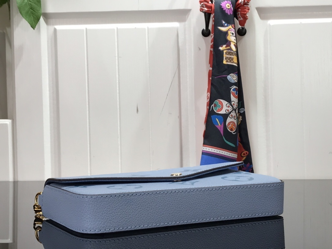 LV FELICIE POCHETTE M80498 