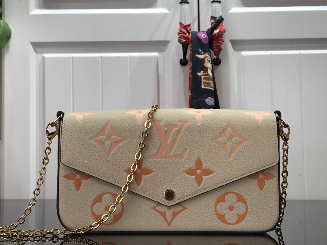 LV FELICIE POCHETTE M80498 