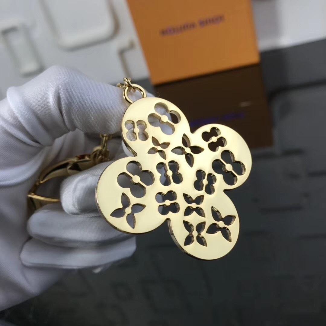 LV FETISH FLOWER BAG CHARM AND KEY HOLDER M65333